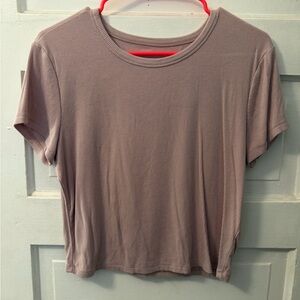 Women's pink ribbed cropped tshirt